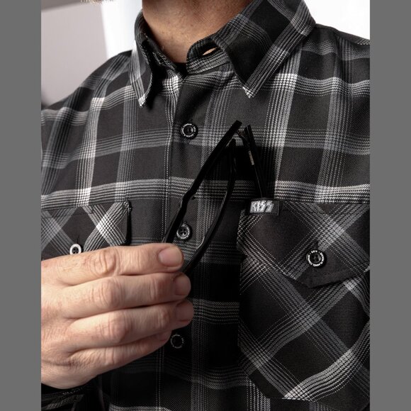 DIXXON FLANNEL x KISS DRESSED TO KILL Flannel Shirt Collab - Men's Medium - Picture 9 of 11
